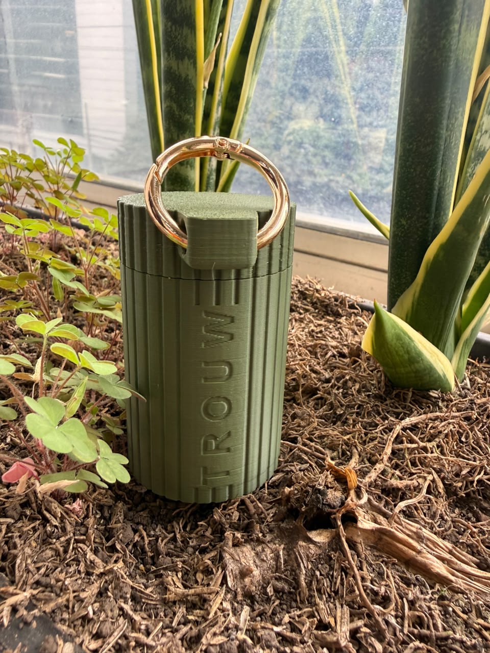 Poopbag holder